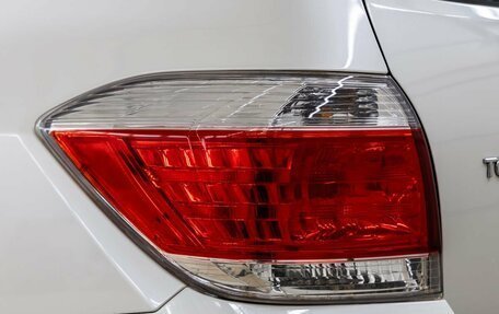 Toyota Highlander III, 2011 год, 2 198 000 рублей, 9 фотография