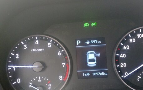 Hyundai Solaris II рестайлинг, 2017 год, 1 400 000 рублей, 8 фотография