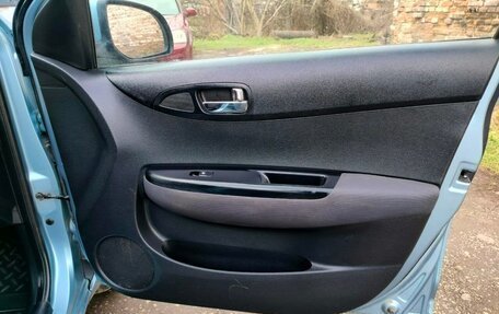 Hyundai i20 IB рестайлинг, 2010 год, 470 000 рублей, 10 фотография