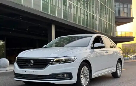 Volkswagen Lavida, 2021 год, 1 375 000 рублей, 1 фотография