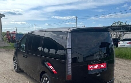 Hyundai Staria, 2023 год, 5 250 000 рублей, 4 фотография