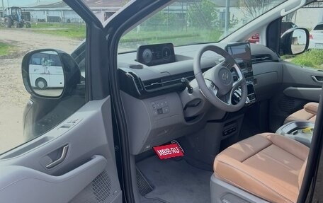 Hyundai Staria, 2023 год, 5 250 000 рублей, 15 фотография