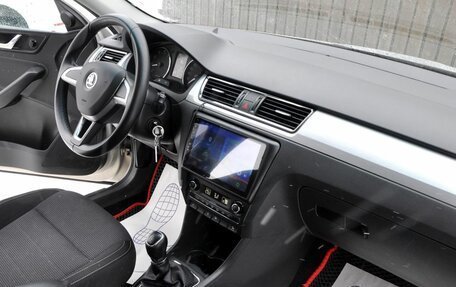 Skoda Rapid I, 2014 год, 990 000 рублей, 11 фотография