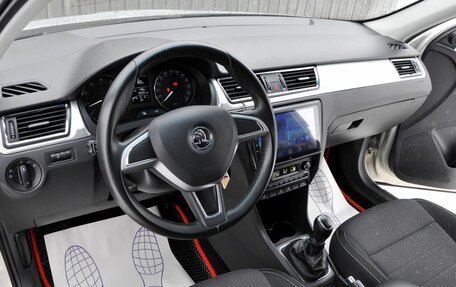 Skoda Rapid I, 2014 год, 990 000 рублей, 10 фотография