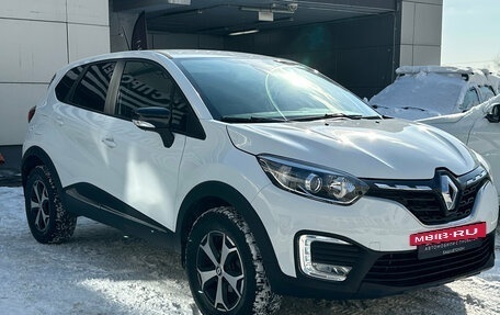 Renault Kaptur I рестайлинг, 2020 год, 1 280 000 рублей, 2 фотография