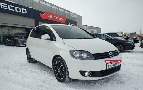 Volkswagen Golf Plus II, 2011 год, 850 000 рублей, 2 фотография