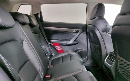 Geely Atlas, 2023 год, 1 799 000 рублей, 14 фотография