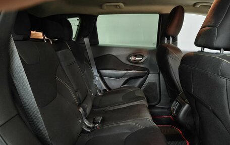 Jeep Cherokee, 2014 год, 1 590 000 рублей, 13 фотография