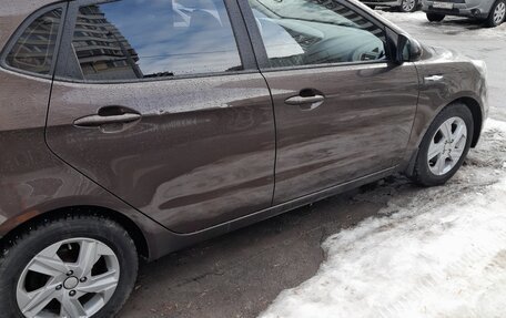 KIA Rio III рестайлинг, 2015 год, 980 000 рублей, 2 фотография