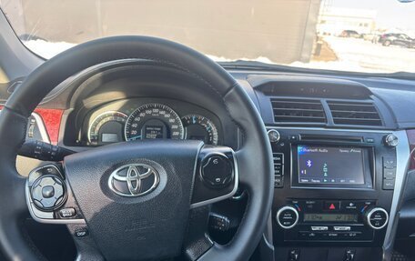 Toyota Camry, 2013 год, 1 570 000 рублей, 20 фотография