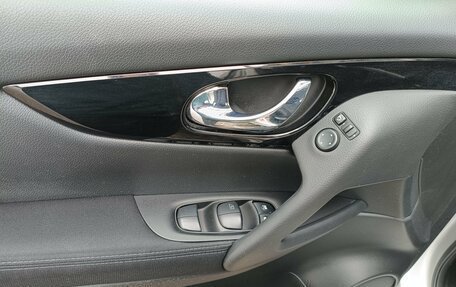 Nissan Qashqai, 2018 год, 1 999 000 рублей, 15 фотография