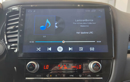 Mitsubishi Outlander III рестайлинг 3, 2020 год, 2 250 000 рублей, 19 фотография