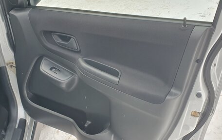 Suzuki Ignis II (HR), 2005 год, 950 000 рублей, 12 фотография