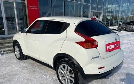 Nissan Juke II, 2013 год, 990 000 рублей, 6 фотография