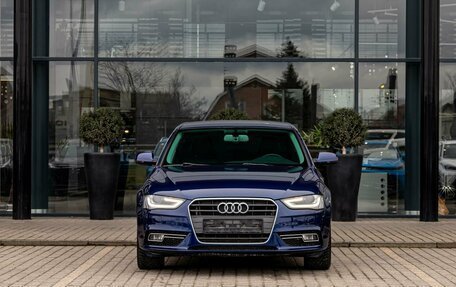 Audi A4, 2015 год, 1 495 000 рублей, 2 фотография