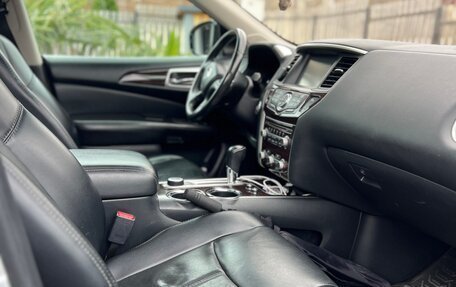 Nissan Pathfinder, 2014 год, 1 800 000 рублей, 12 фотография