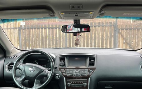 Nissan Pathfinder, 2014 год, 1 800 000 рублей, 13 фотография