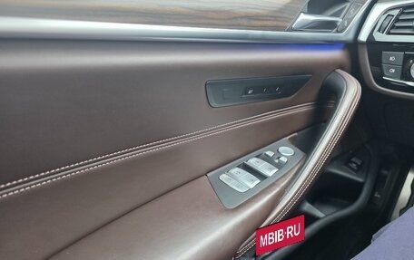 BMW 5 серия, 2019 год, 4 750 000 рублей, 18 фотография