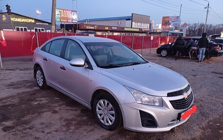 Chevrolet Cruze II, 2013 год, 600 000 рублей, 4 фотография