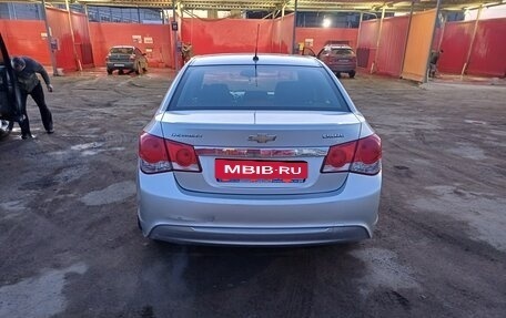 Chevrolet Cruze II, 2013 год, 600 000 рублей, 5 фотография