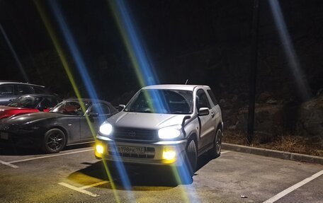 Toyota RAV4, 2000 год, 810 000 рублей, 11 фотография