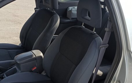 Toyota RAV4, 2000 год, 810 000 рублей, 18 фотография