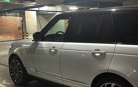 Land Rover Range Rover IV рестайлинг, 2016 год, 5 700 000 рублей, 4 фотография