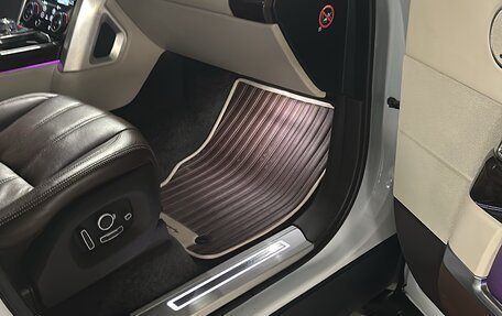 Land Rover Range Rover IV рестайлинг, 2016 год, 5 700 000 рублей, 7 фотография