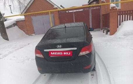 Hyundai Solaris II рестайлинг, 2014 год, 450 000 рублей, 2 фотография