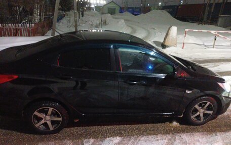 Hyundai Solaris II рестайлинг, 2014 год, 450 000 рублей, 8 фотография