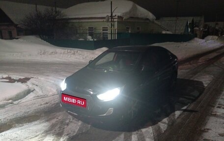 Hyundai Solaris II рестайлинг, 2014 год, 450 000 рублей, 9 фотография