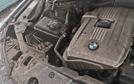 BMW 5 серия, 2005 год, 900 000 рублей, 2 фотография