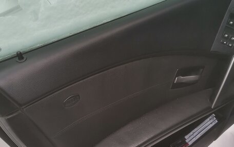 BMW 5 серия, 2005 год, 900 000 рублей, 6 фотография