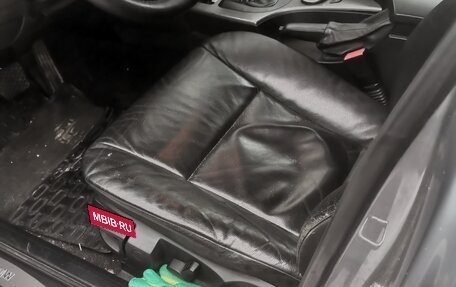 BMW 5 серия, 2005 год, 900 000 рублей, 5 фотография