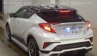 Toyota C-HR I рестайлинг, 2023 год, 2 800 000 рублей, 3 фотография