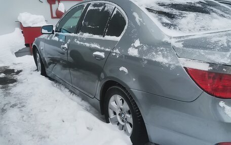 BMW 5 серия, 2005 год, 900 000 рублей, 14 фотография