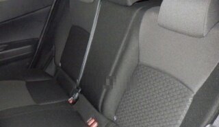 Toyota C-HR I рестайлинг, 2023 год, 2 800 000 рублей, 6 фотография