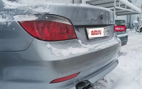 BMW 5 серия, 2005 год, 900 000 рублей, 15 фотография