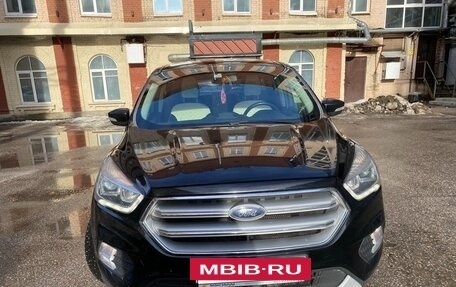 Ford Kuga III, 2019 год, 1 900 000 рублей, 2 фотография