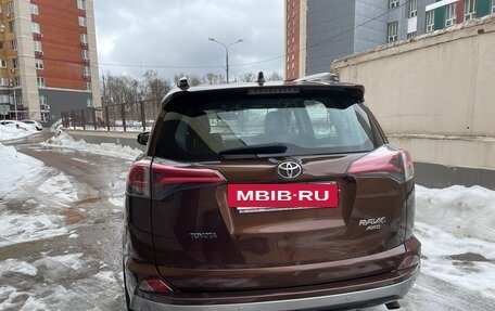 Toyota RAV4, 2016 год, 2 500 000 рублей, 3 фотография