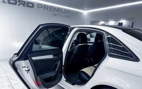 Audi A4, 2010 год, 1 550 000 рублей, 18 фотография