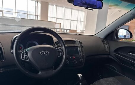 KIA cee'd I рестайлинг, 2007 год, 585 000 рублей, 14 фотография