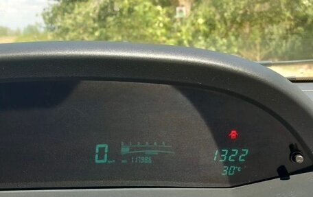 Toyota Yaris III рестайлинг, 2008 год, 570 000 рублей, 11 фотография