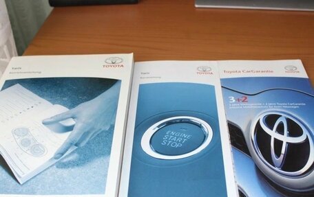 Toyota Yaris III рестайлинг, 2008 год, 570 000 рублей, 12 фотография