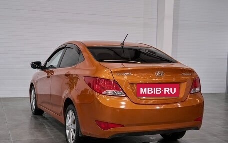 Hyundai Solaris II рестайлинг, 2015 год, 980 000 рублей, 4 фотография