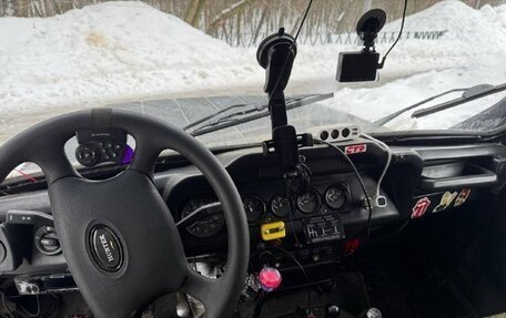 ЛуАЗ 3151, 2004 год, 630 000 рублей, 4 фотография