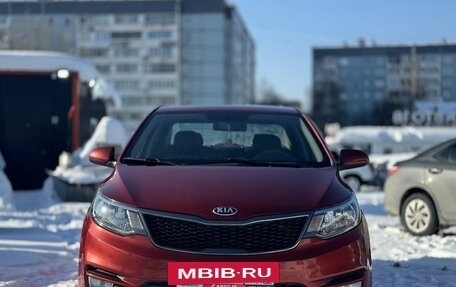KIA Rio III рестайлинг, 2017 год, 989 000 рублей, 3 фотография