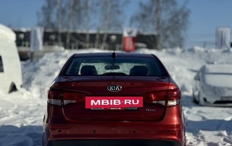 KIA Rio III рестайлинг, 2017 год, 989 000 рублей, 6 фотография