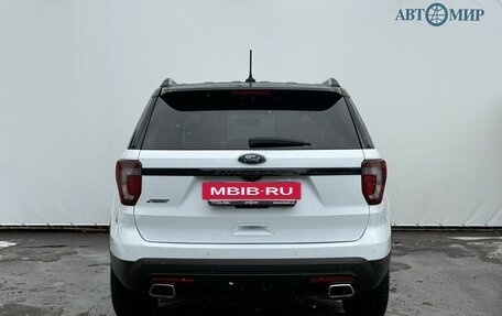 Ford Explorer VI, 2017 год, 3 080 000 рублей, 6 фотография