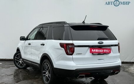 Ford Explorer VI, 2017 год, 3 080 000 рублей, 7 фотография